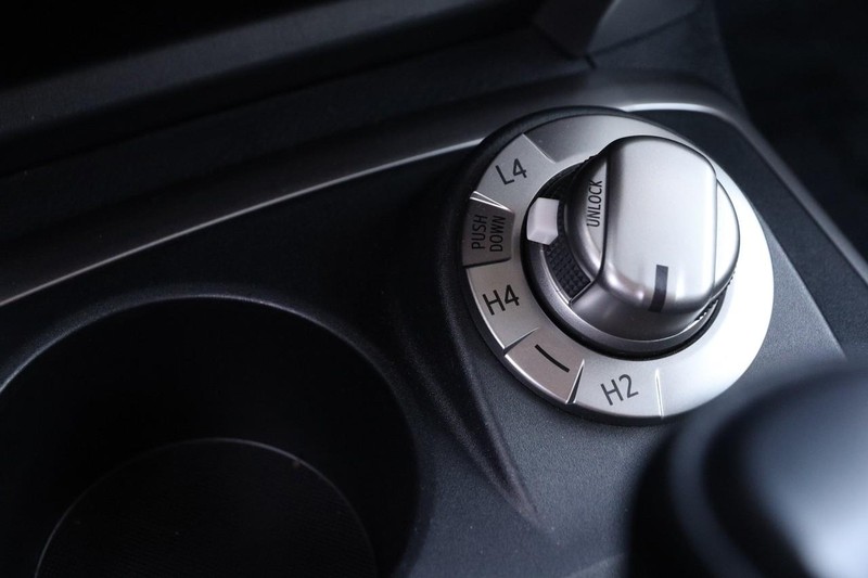 Toyota 4Runner Vehicle Image 19