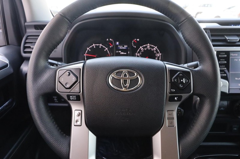 Toyota 4Runner Vehicle Image 10