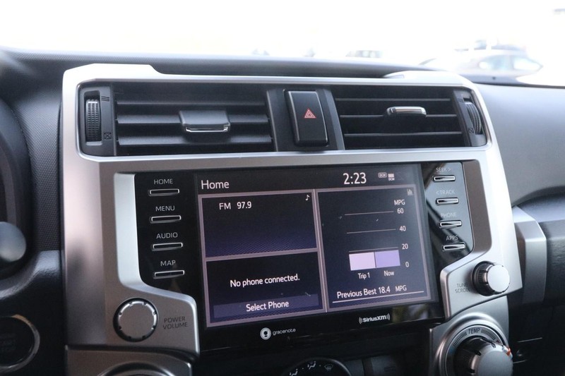 Toyota 4Runner Vehicle Image 15