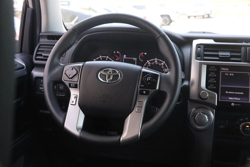 Toyota 4Runner Vehicle Image 22