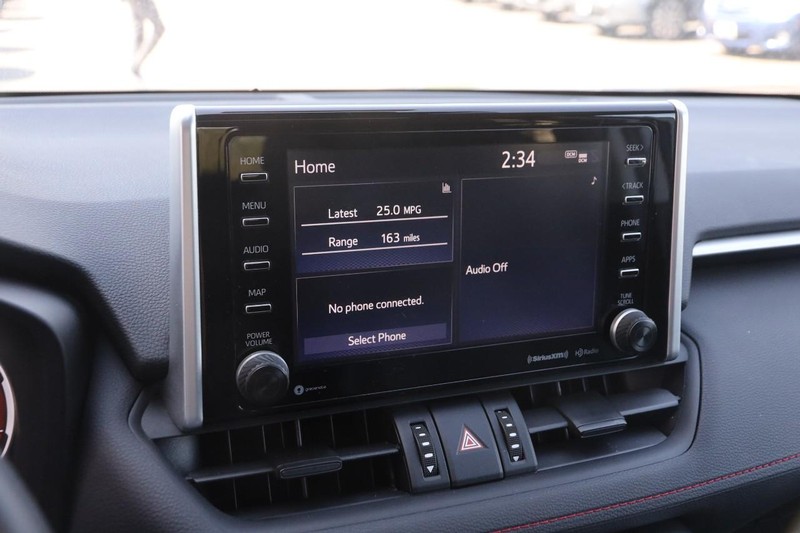 Toyota RAV4 Vehicle Image 16