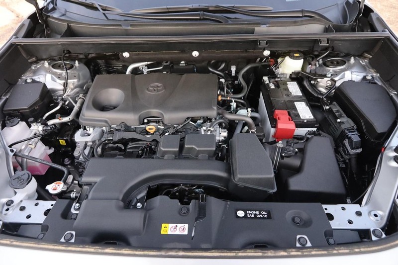 Toyota RAV4 Vehicle Image 28