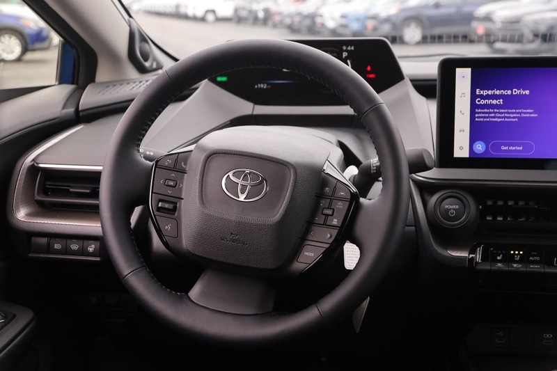 Toyota Prius Vehicle Image 24