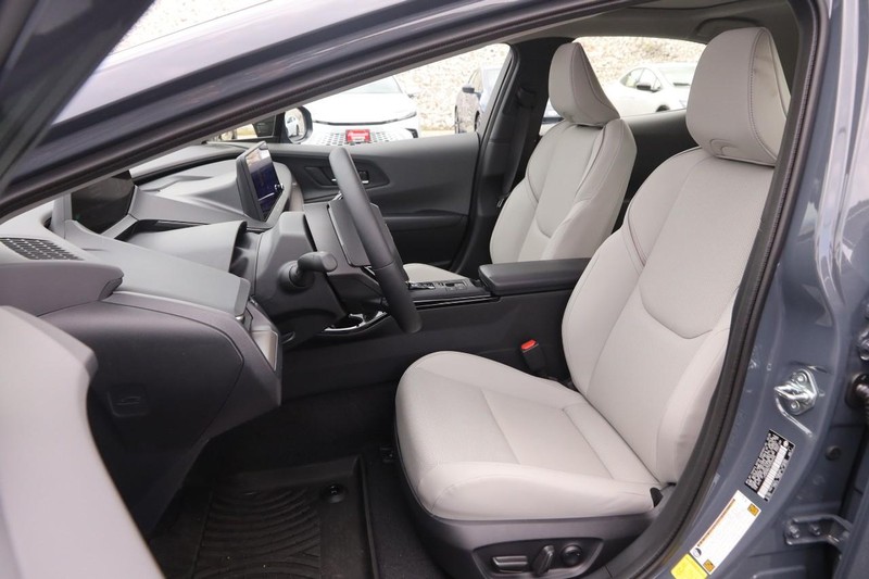 Toyota Prius Vehicle Image 10