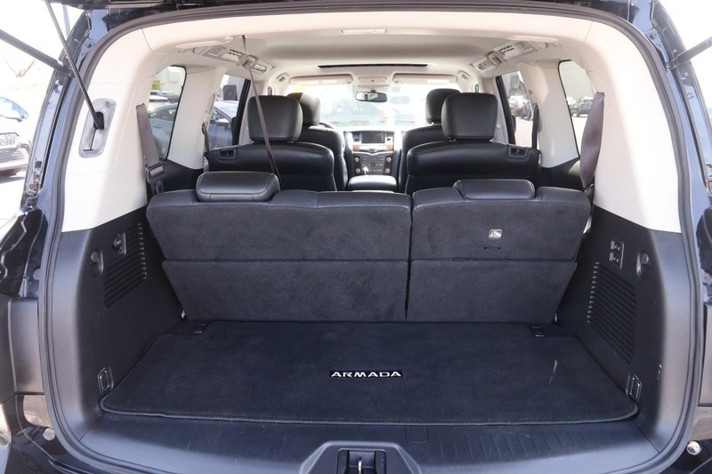 Nissan Armada Vehicle Image 07