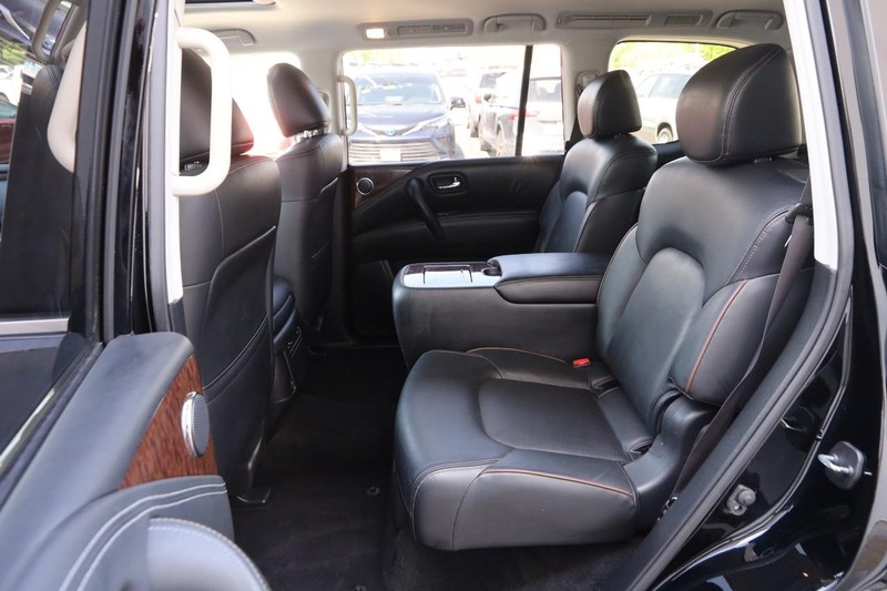 Nissan Armada Vehicle Image 12