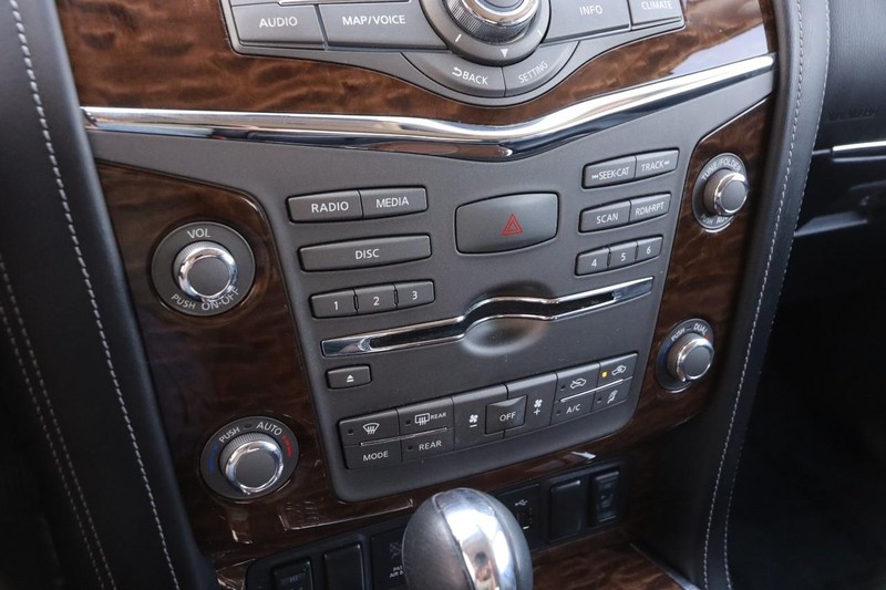 Nissan Armada Vehicle Image 21