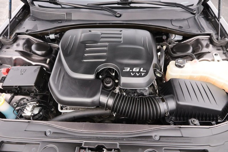 Chrysler 300 Vehicle Image 27