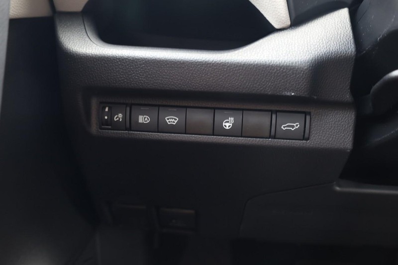 Toyota RAV4 Vehicle Image 19