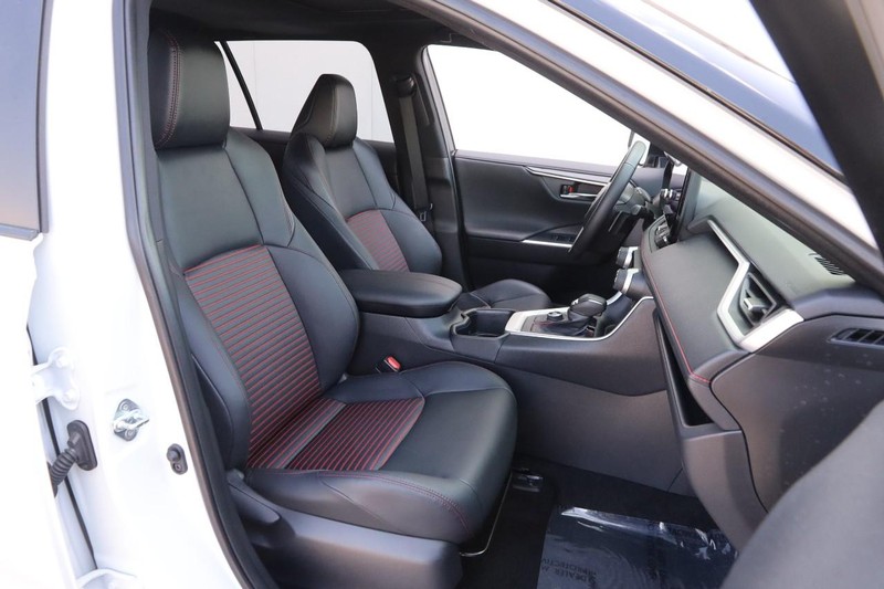 Toyota RAV4 Prime Vehicle Image 28