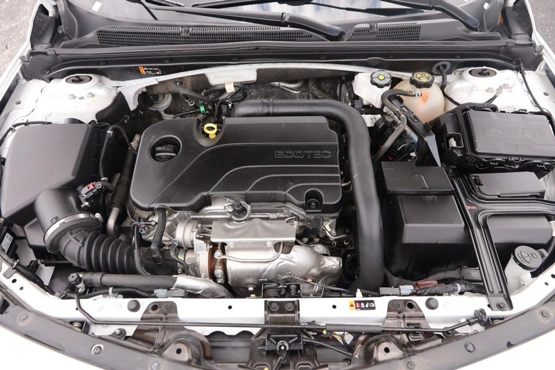 Chevrolet Malibu Vehicle Image 26