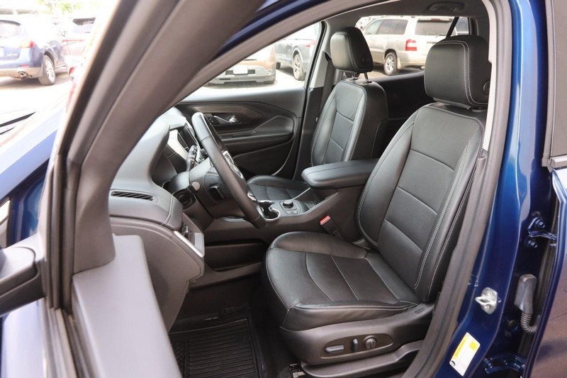 GMC Terrain Vehicle Image 09