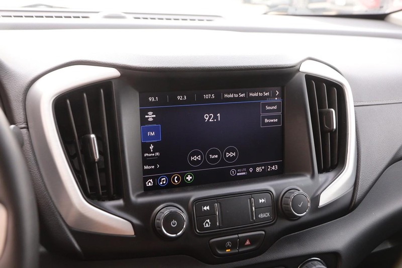 GMC Terrain Vehicle Image 16