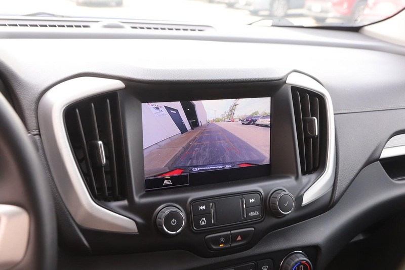 GMC Terrain Vehicle Image 17
