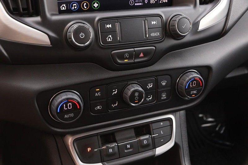 GMC Terrain Vehicle Image 18