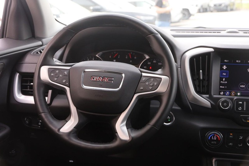 GMC Terrain Vehicle Image 23