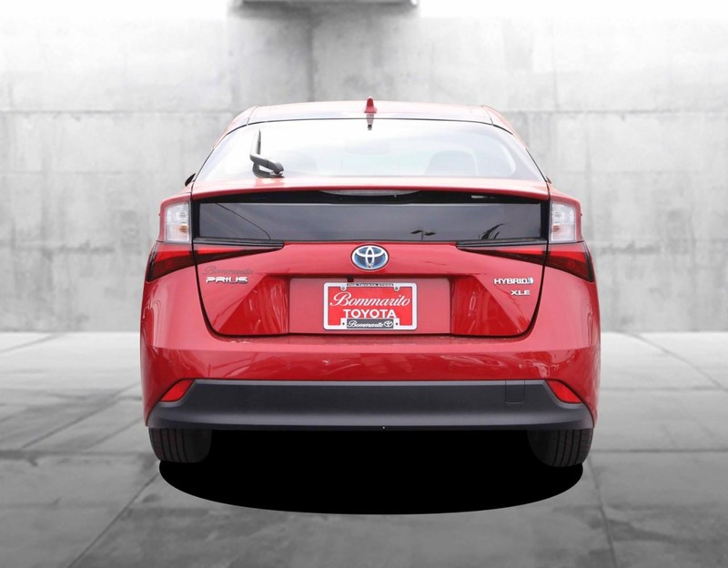 Toyota Prius Vehicle Image 06