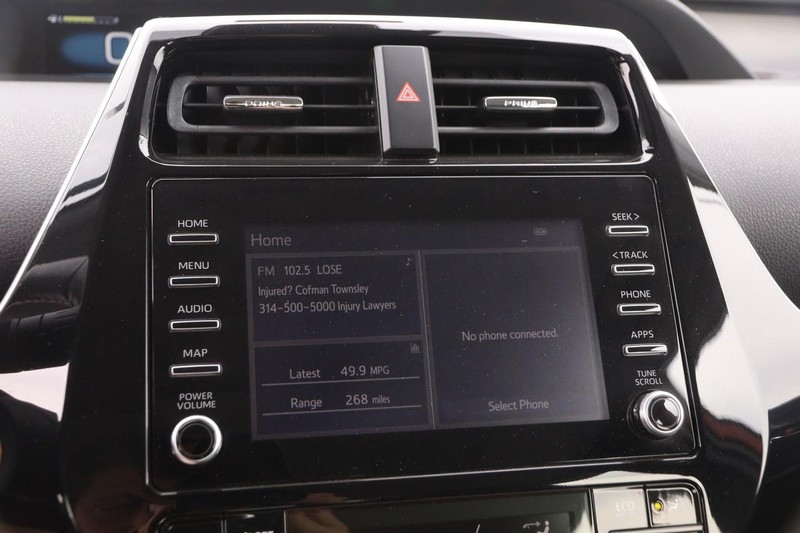 Toyota Prius Vehicle Image 15