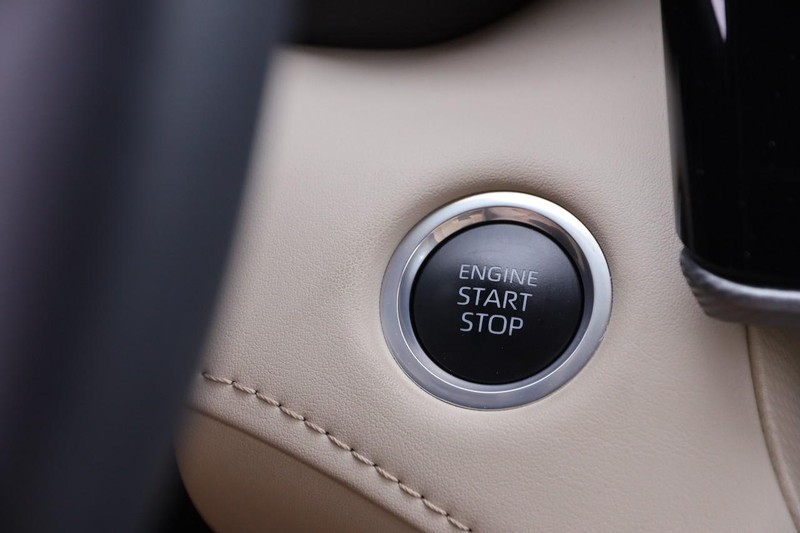 Toyota Highlander Vehicle Image 17