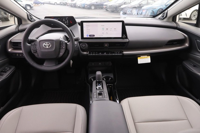 Toyota Prius Vehicle Image 22