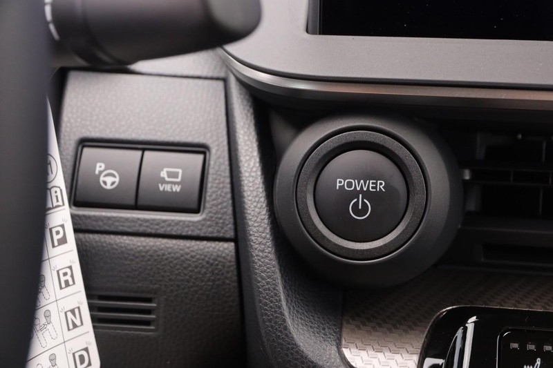 Toyota Prius Vehicle Image 16