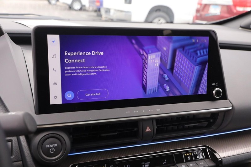 Toyota Prius Vehicle Image 17