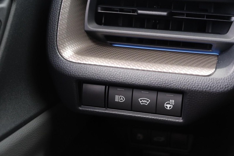 Toyota Prius Vehicle Image 21