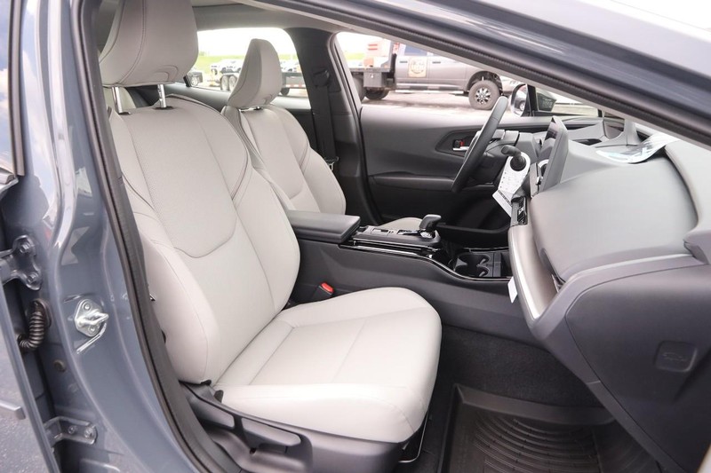 Toyota Prius Vehicle Image 27