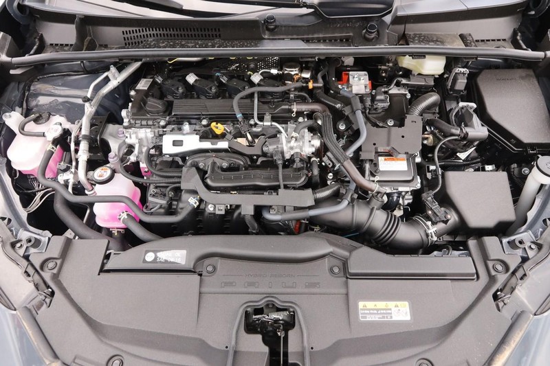 Toyota Prius Vehicle Image 28