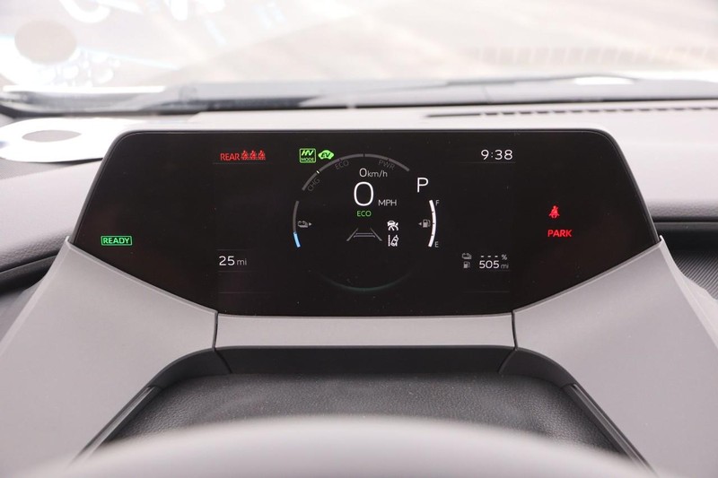 Toyota Prius Prime Vehicle Image 15