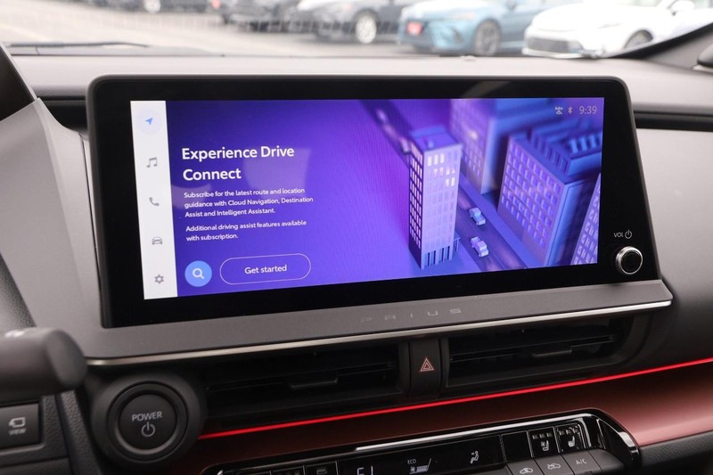 Toyota Prius Prime Vehicle Image 17