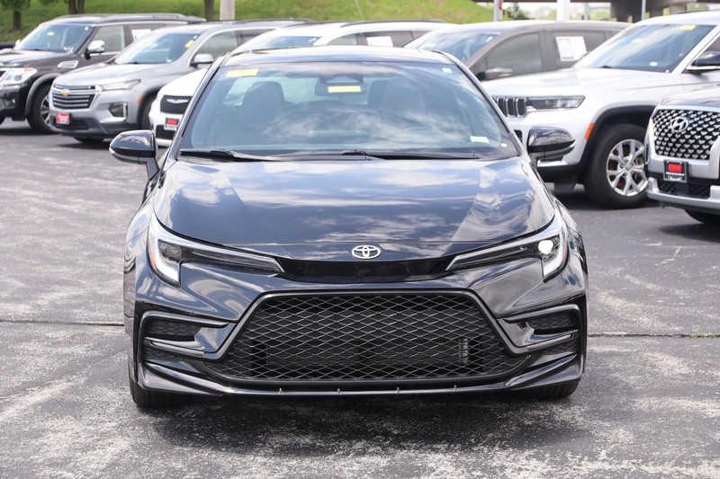 Toyota Corolla Vehicle Image 04