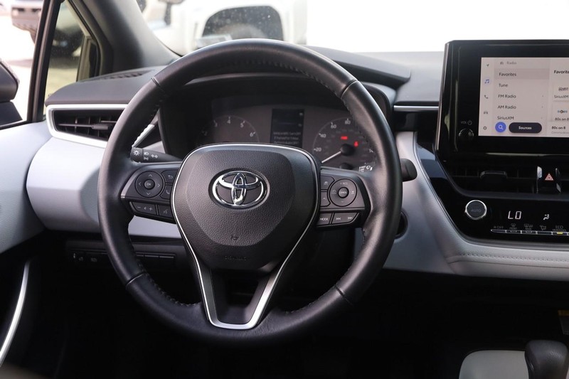 Toyota Corolla Vehicle Image 22
