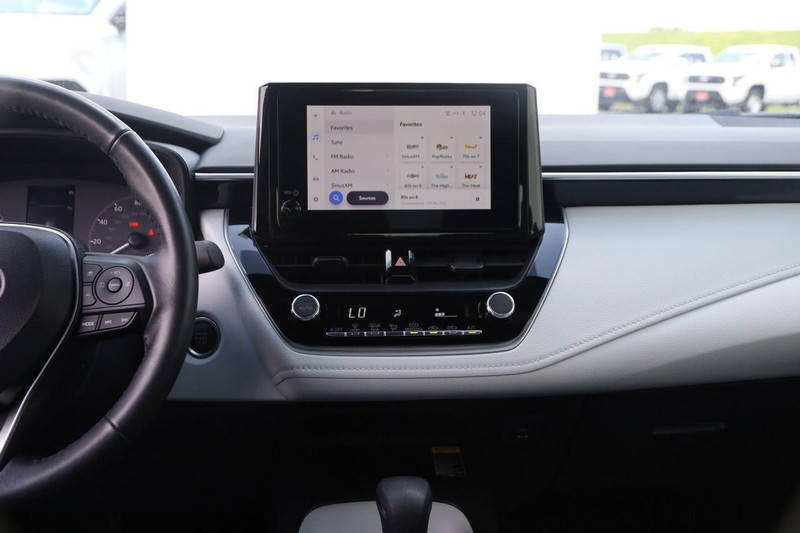 Toyota Corolla Vehicle Image 23