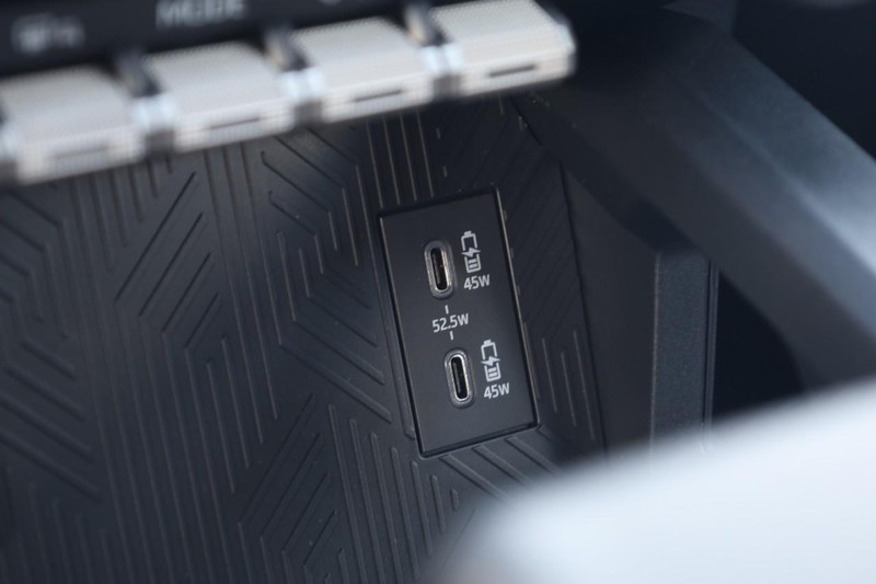 Toyota Tacoma 4WD Vehicle Image 15