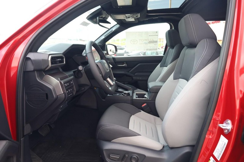 Toyota Tacoma 4WD Vehicle Image 20