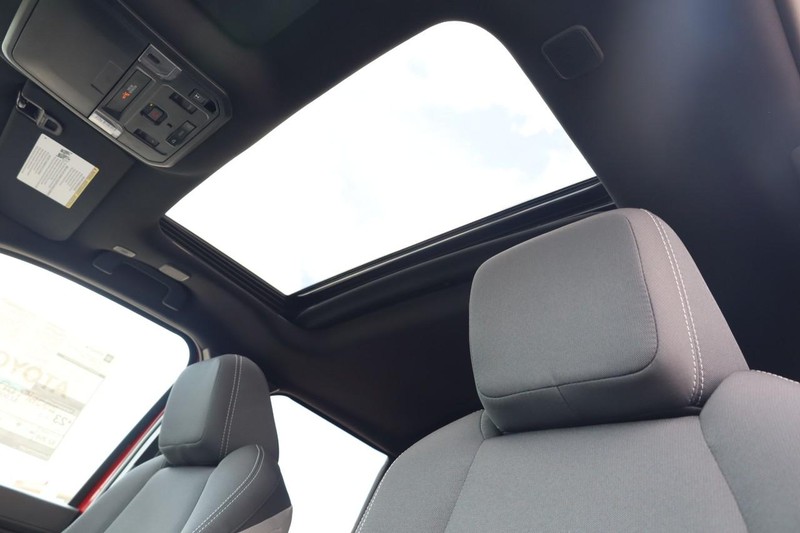 Toyota Tacoma 4WD Vehicle Image 21