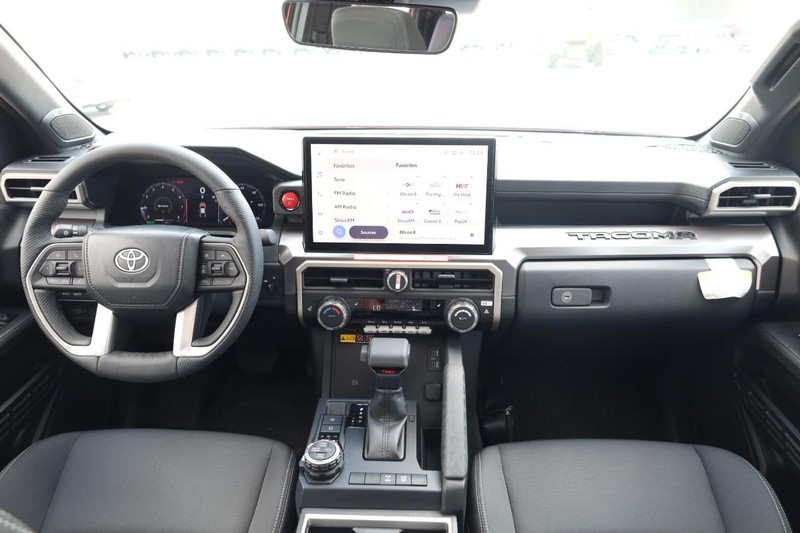 Toyota Tacoma 4WD Vehicle Image 24