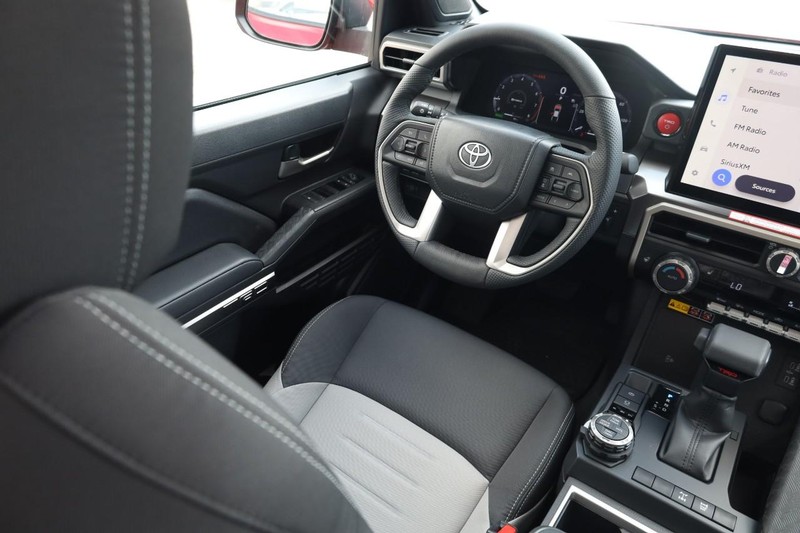 Toyota Tacoma 4WD Vehicle Image 25