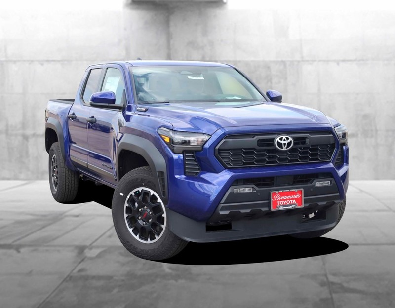 Toyota Tacoma 4WD Vehicle Image 02