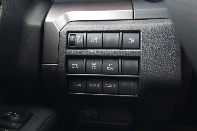 Toyota Tacoma 4WD Vehicle Image 17