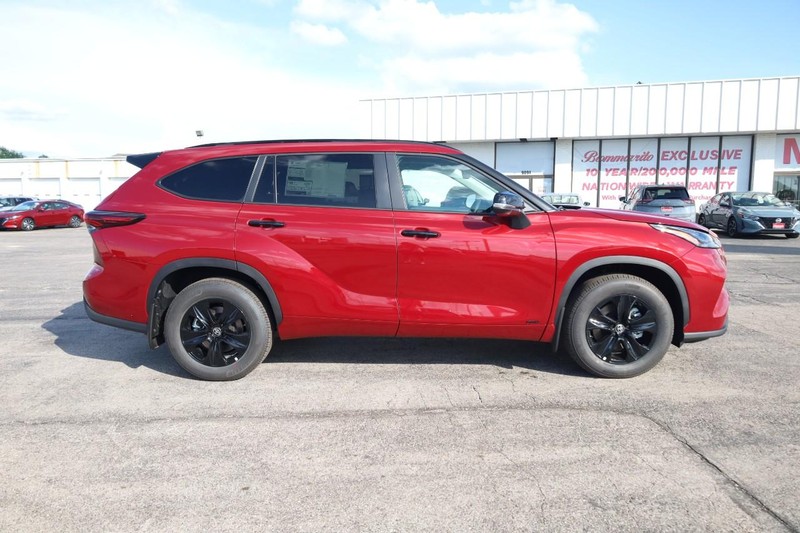 Toyota Highlander Vehicle Image 04