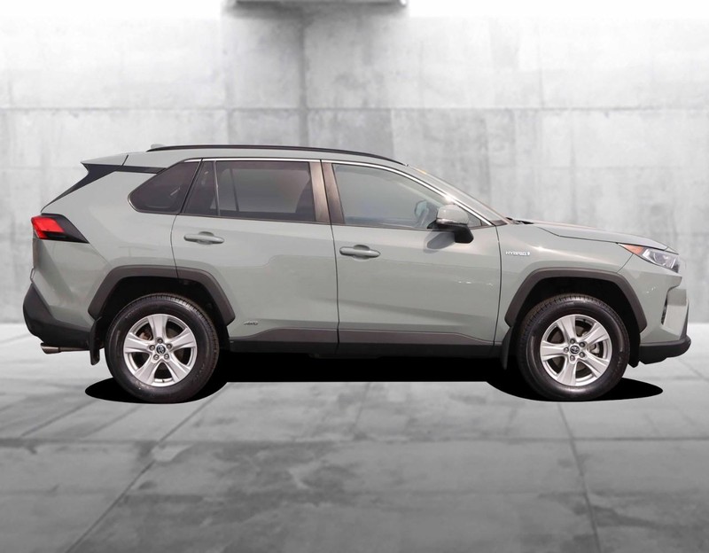 Toyota RAV4 Vehicle Image 05