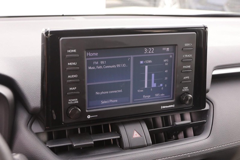 Toyota RAV4 Vehicle Image 15