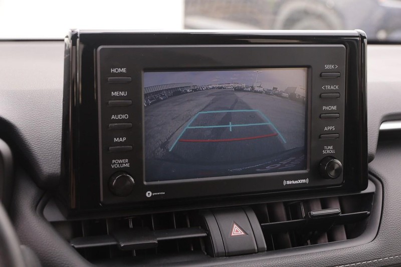 Toyota RAV4 Vehicle Image 16