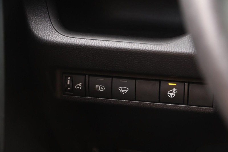 Toyota RAV4 Vehicle Image 19