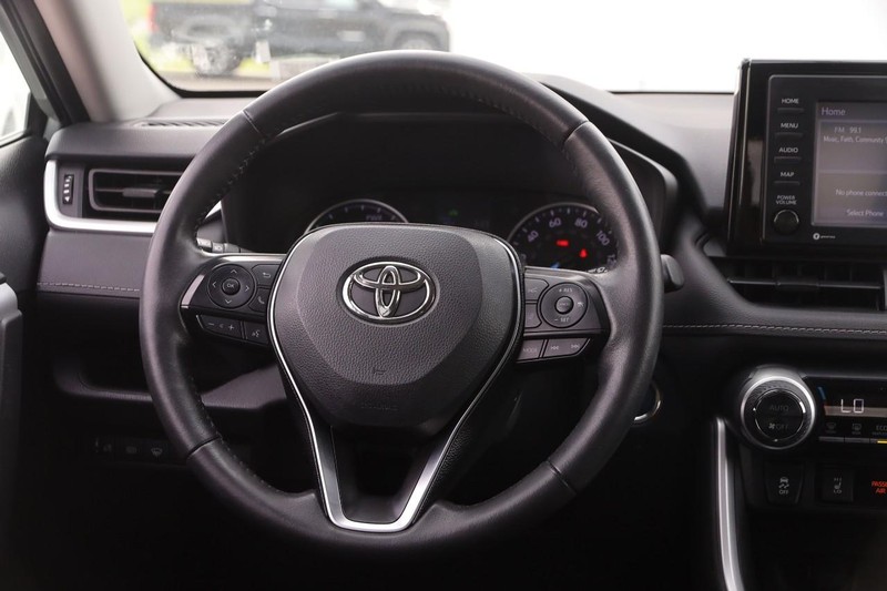 Toyota RAV4 Vehicle Image 22