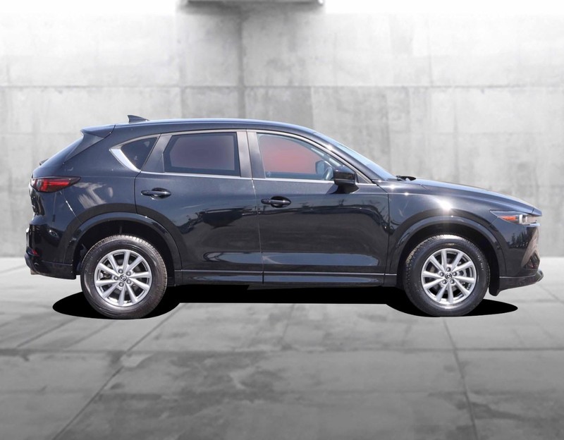 Mazda CX-5 Vehicle Image 05