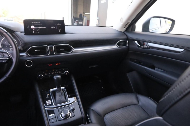 Mazda CX-5 Vehicle Image 23