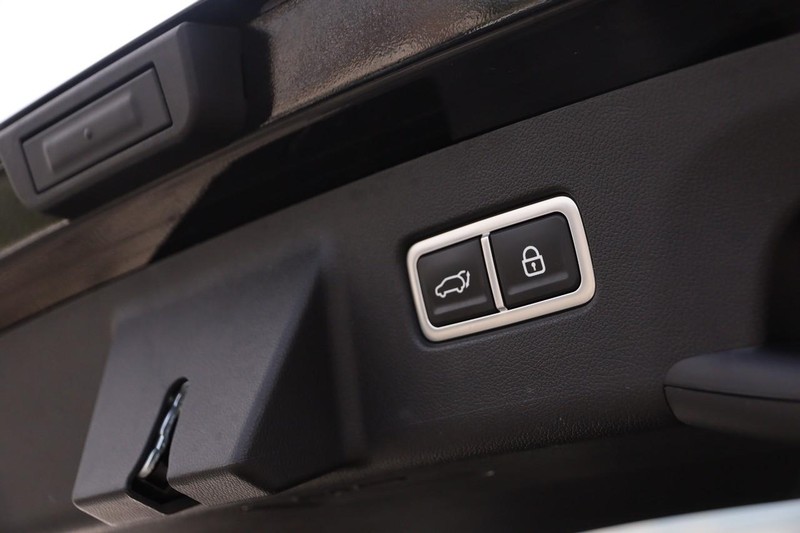 Kia Sorento Vehicle Image 08